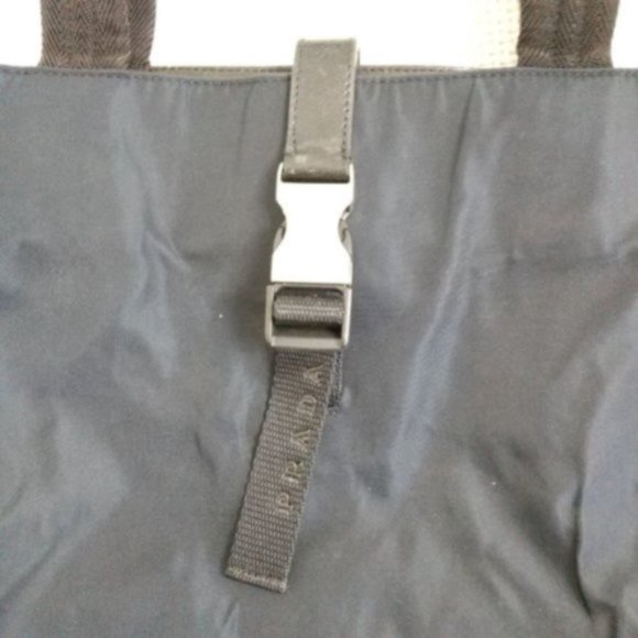 Prada Nylon Tessuto Tote Bag w/Guarantee Card💥PRICE DROP💥 - Picture 4 of 15